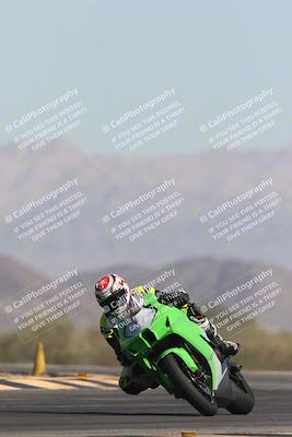 media/Oct-26-2025-Race Pace (Sun) [[c1447ca738]]/Non Verified (1st 20 Minutes of every Hour)/4-Turn 14 (1110am)/